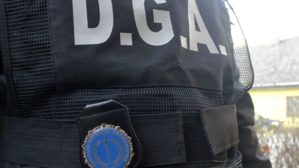 Fost polițist, ARESTAT pentru trafic de influență. Cum acționa bărbatul