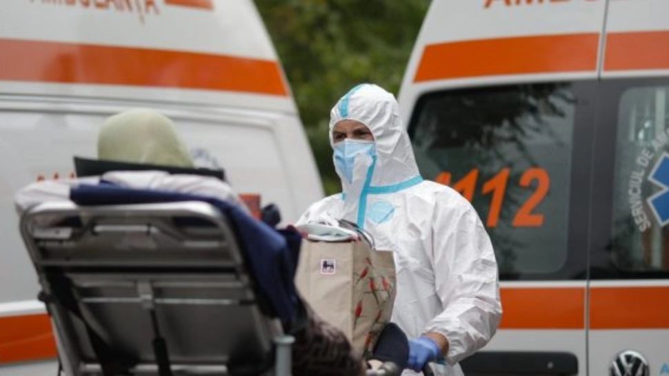 O fată de 21 de ani și un băiat de 29 de ani, cei mai tineri pacienți morți de covid în ultimele 24 de ore