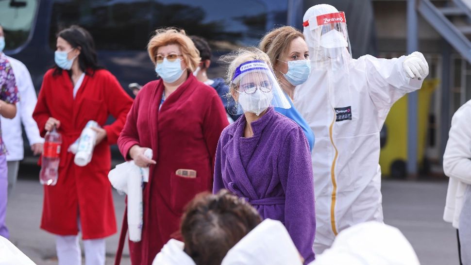 Peste 100 de pacienți, transferați de la spitalul ARS din Constanța. Unde au ajuns bolnavii