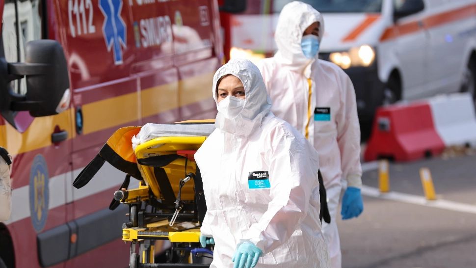 În plină criză sanitară, Polonia trimite o echipă medicală în România