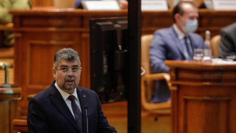 Marcel Ciolacu, la dezbaterea moțiunii de cenzură: Cîțu a ajuns șef peste un hoit politic. Superman, ai căzut în cap, zboară acasă lin!