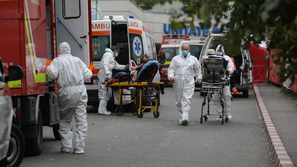Mesaj cutremurător al unui medic: ”E deja târziu pentru orice măsură, pentru alte câteva mii de persoane - o tragedie fără margini” 