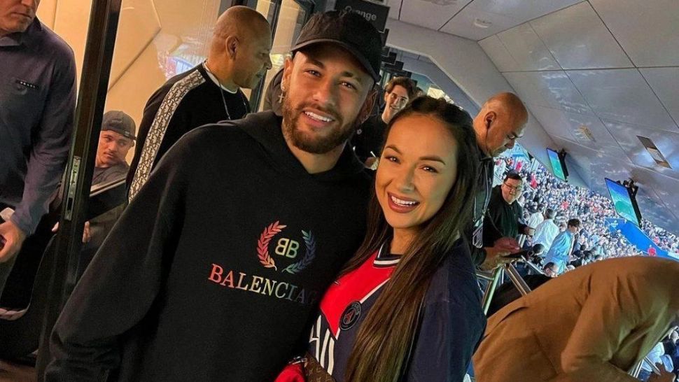 Povestea fotografiei cu Vlăduța Lupău în brațele lui Neymar! Ce i-a spus starul brazilian 