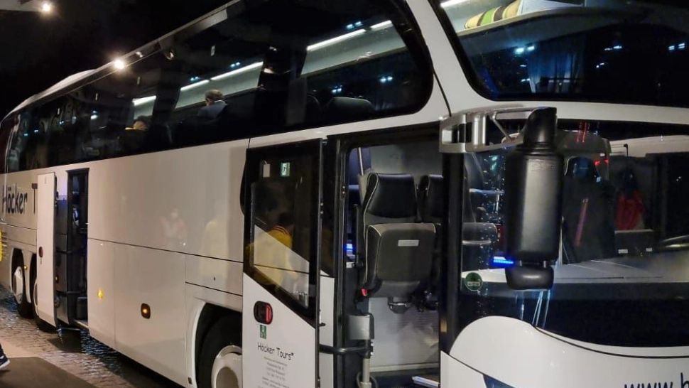 VIDEO-FOTO | Naționala de fotbal a României a ajuns la Hamburg, pentru meciul cu Germania din preliminariile CM 2022