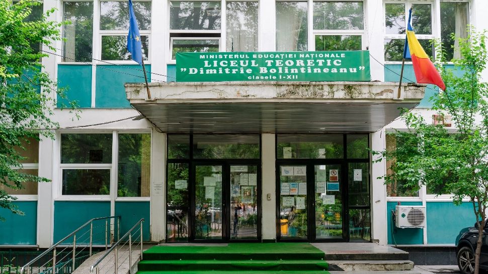  Liceul Dimitrie Bolintineanu intră în SCENARIUL 2! Toate clasele 0-12 vor învăța online începând de mâine