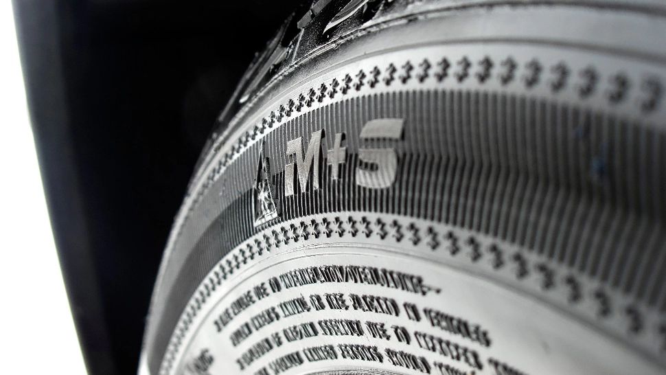 Când se schimbă anvelopele de vară cu setul de roți de iarnă?