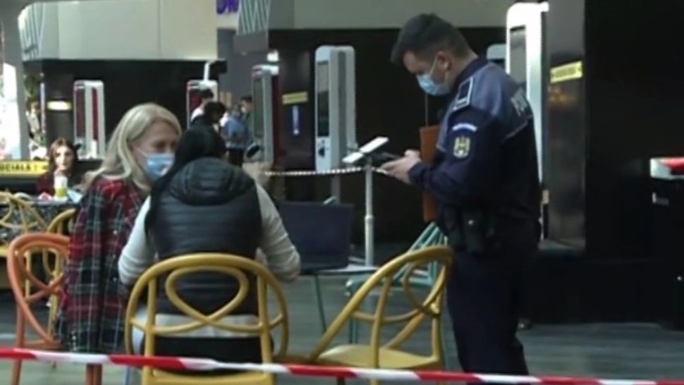 VIDEO | Controale în mall-urile din București. La acțiuni a participat inclusiv prefectul Capitalei