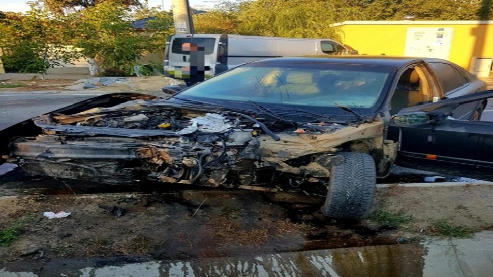 FOTO | Accident grav, în Giurgiu. 3 victime, în urma impactului dintre un microbuz și o mașină