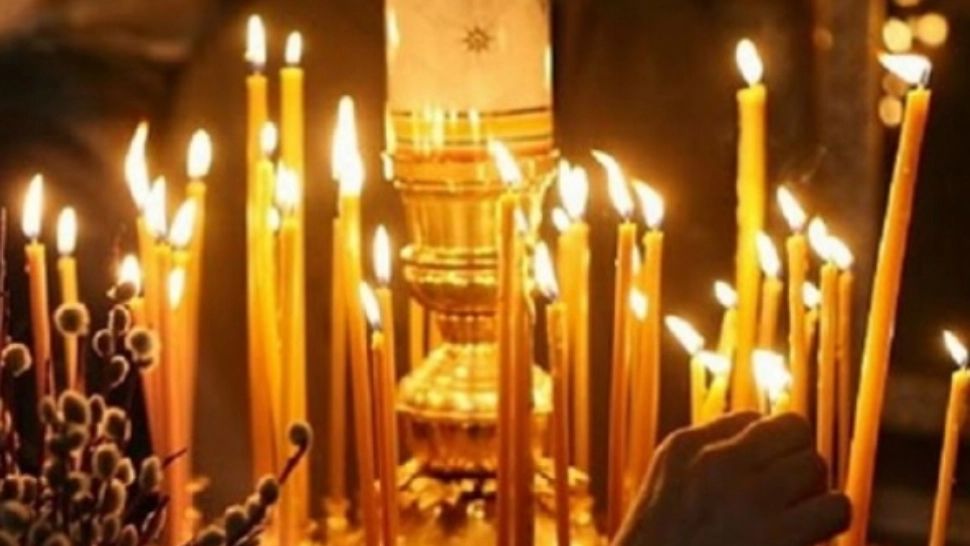 Mama unui cunoscut medic antivaccinist român a murit de Covid