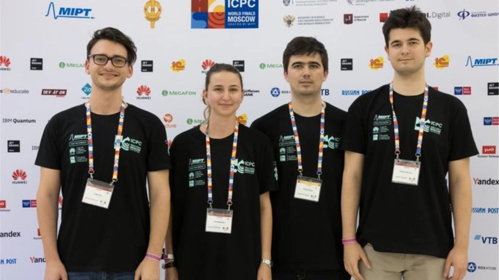 FOTO | România, argint la Olimpiada Internațională de Informatică. Prima medalie obținută de țara noastră după 18 ani