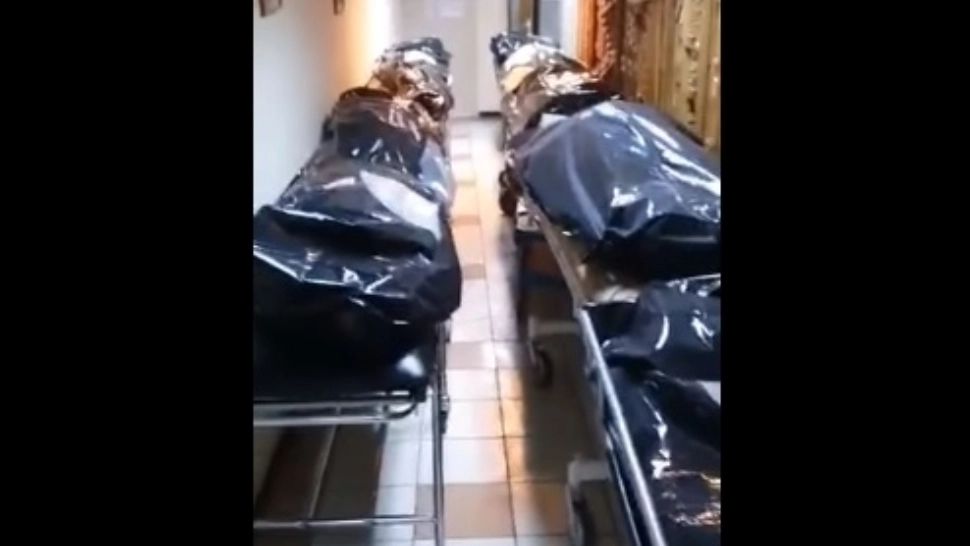 VIDEO | Imagini dramatice cu morții COVID la Spitalul Universitar din București. Morgile nu mai fac față