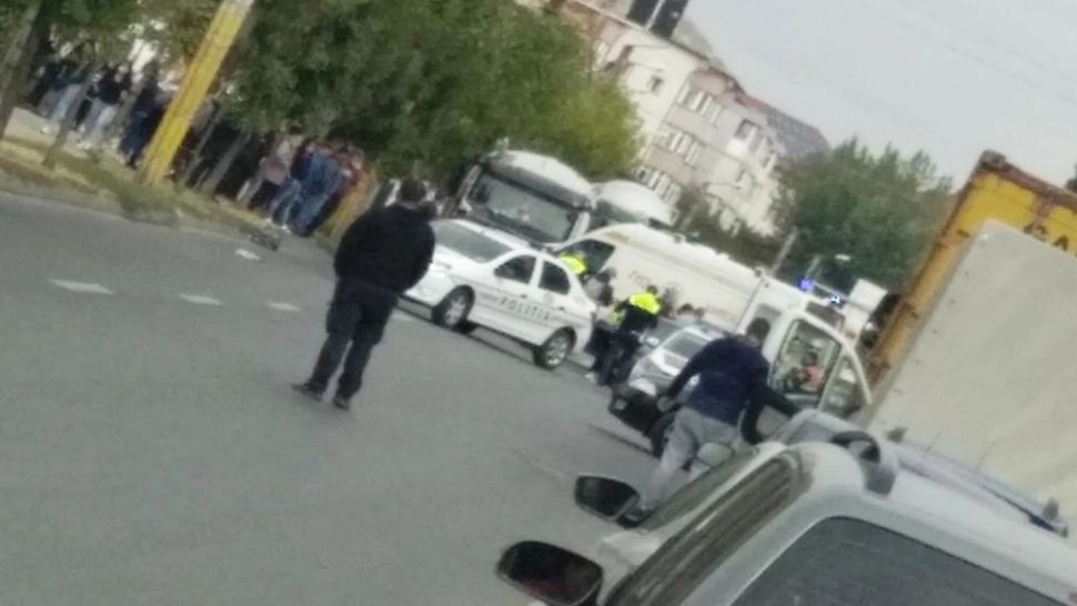 Accident grav, în Olt. Copil rănit pe o trecere de pietoni, transportat la spital
