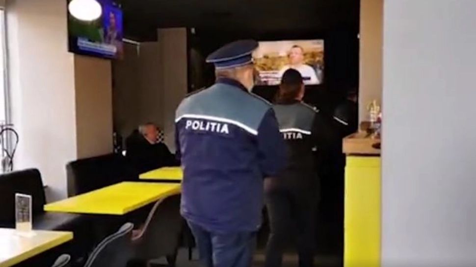 Controale în barurile și cafenelele din Satu Mare! Zeci de persoane, amendate