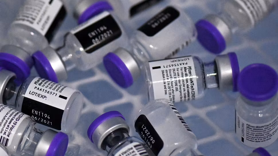 O nouă tranșă de vaccin Pfizer ajunge luni în România - Unde vor fi distribuite cele peste 750.000 de doze