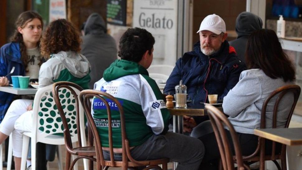 Australienii din Sydney revin la viață și sărbătoresc ieșirea din LOCKDOWN, după 3 luni