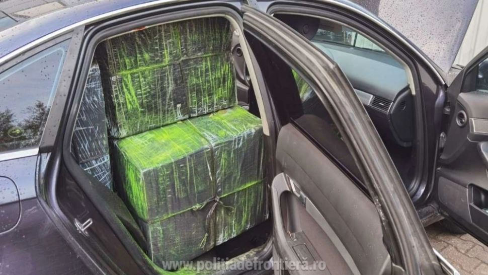 FOTO | Urmărire ca în filme pe străzile din Satu Mare. Contrabandist oprit de poliție cu focuri de armă