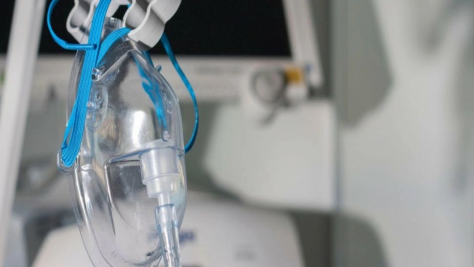 Imaginile disperării: Tuburi de sudură pentru asigurarea oxigenului la Spitalul "Sfântul Gheorghe" din Botoşani