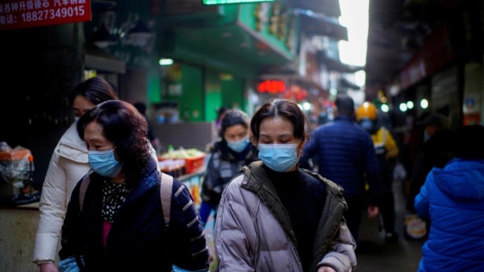 China s-ar putea confrunta cu un focar URIAȘ de Covid-19. De ce spun experții acest lucru 