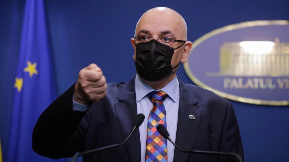 Pas important pentru IGSU: Acordul pentru furnizarea a 12 elicoptere medii-grele multifuncţionale Black Hawk, semnat. Anunțul lui Arafat