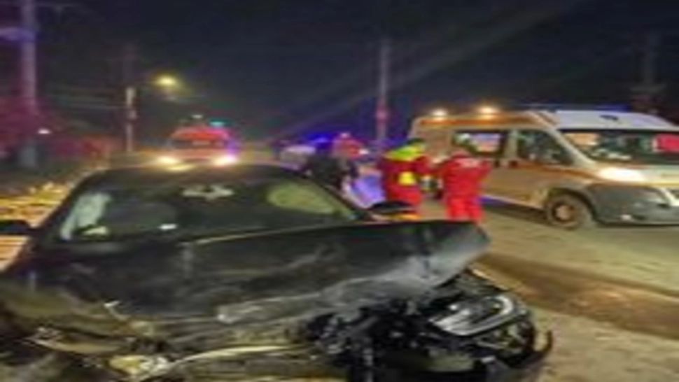 Accident rutier la Bolintin Vale: 3 persoane au fost transportate la spital