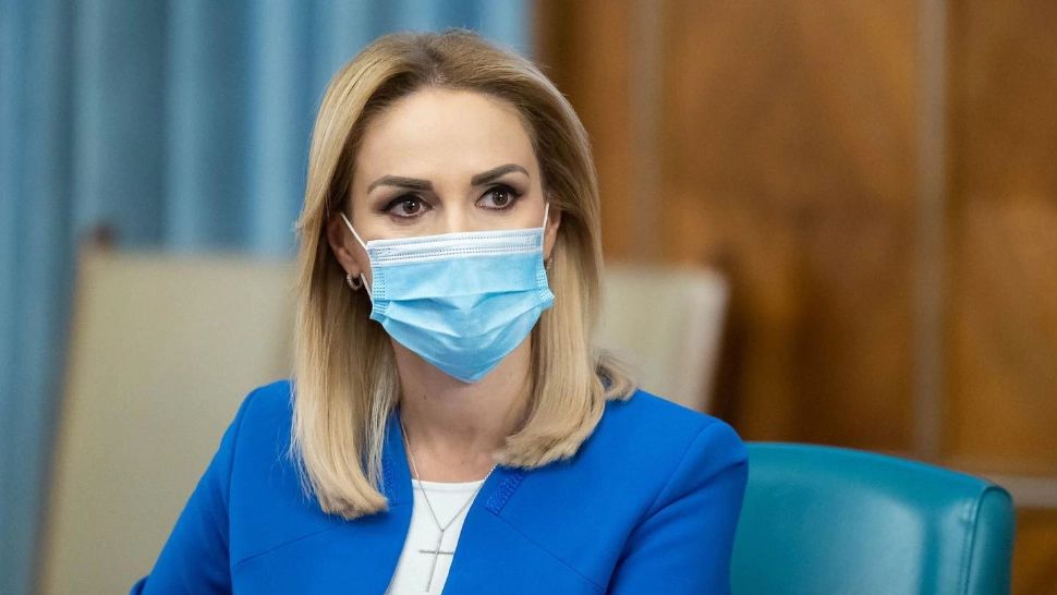 Gabriela Firea: „Bunicii micuțului din Danemarca au condiții morale și materiale să îl crească acasă, în România”