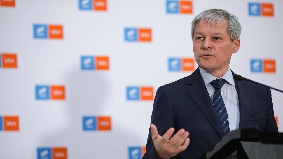 Dacian Cioloș, despre revocarea Ancăi Dragu: „Au găsit o sinecură de consolare pentru Cîțu”