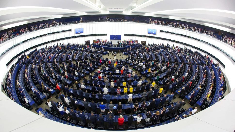 Ce îi așteaptă pe europarlamentarii români la Bruxelles, Strasbourg și Luxemburg - DECIZIA, din 3 noiembrie