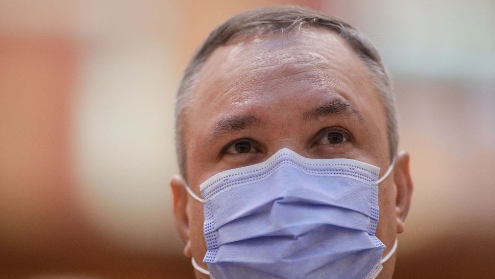 Premierul Ciucă, despre certificatul verde la job: „Să fie dependent de indicatorii de incidenţă”