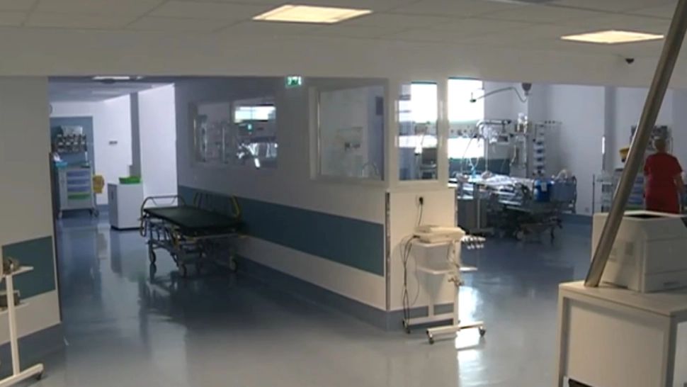 Scene ȘOCANTE într-un spital: Un pacient COVID a încercat să se sinucidă