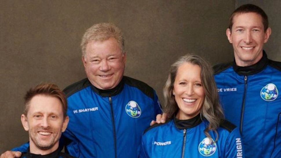 A zburat în spațiul cosmic cu racheta lui Bezos și a murit într-un banal accident de avion 