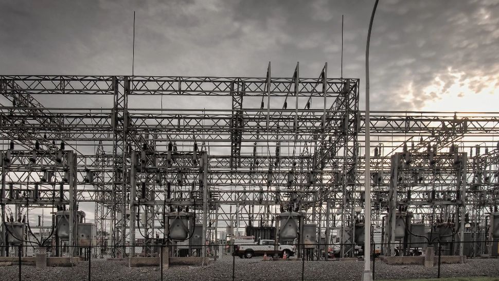 Părerea specialiștilor: „Este foarte puţin probabil să existe o pană de curent la nivelul întregii ţări”