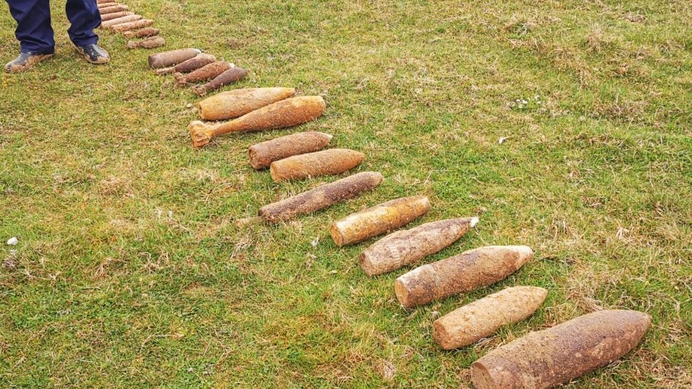 S-a mutilat pe viață, la doar 19 ani, după ce a încercat să găurească un proiectil