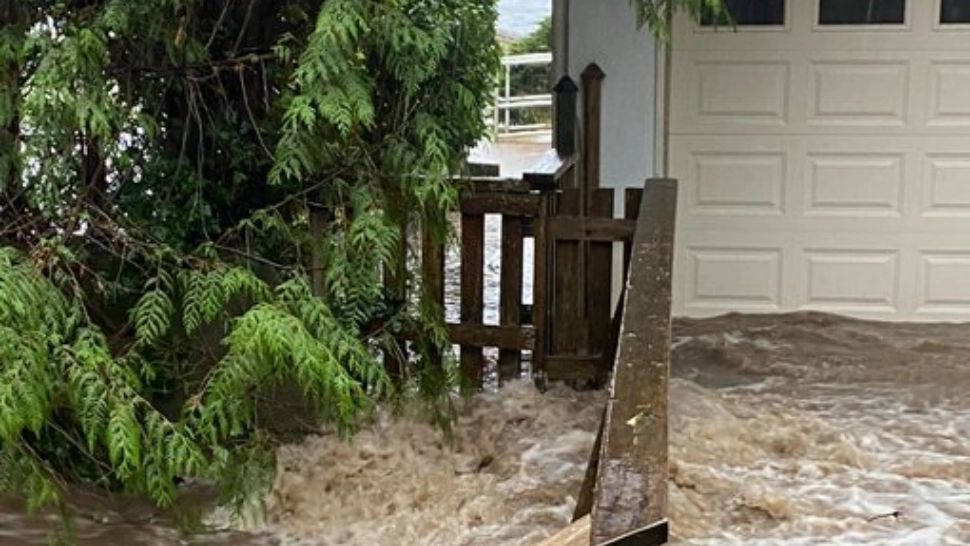 Inundații masive în Canada! MII de persoane au fost evacuate de urgență după ploi torențiale - Imagini dramatice