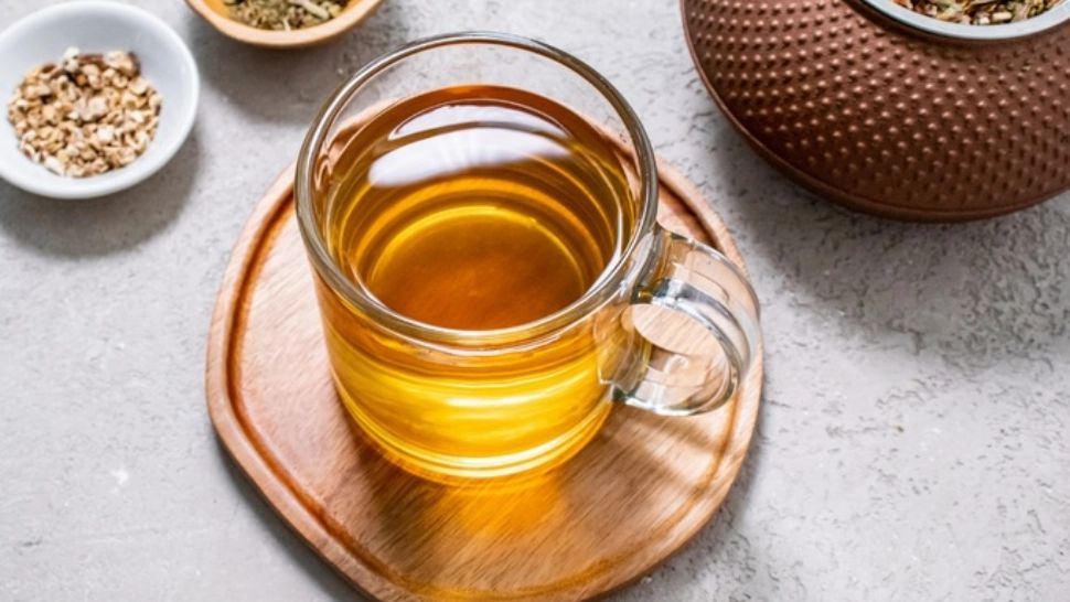 Ceaiul care distruge celulele canceroase în 48 de ore. Cum se prepară