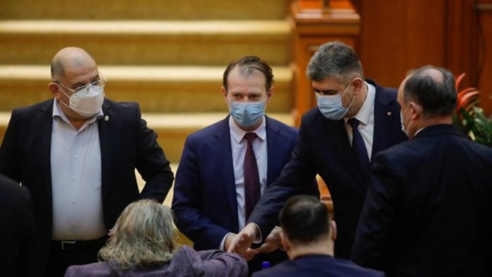 Liberalii, făcuți de râs de USR. Ministerele PSD au de 2 ori mai mulți bani decât cele ale PNL