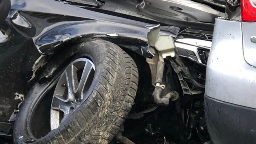 Accident CUMPLIT în Timișoara: 3 victime, printre care și 2 pietoni care traversau regulamentar. Mai multe mașini avariate