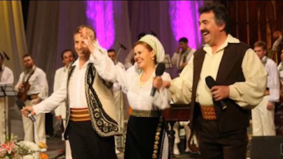 ULTIMA FOTOGRAFIE a lui Petrică Mîțu Stoian pe scenă. I-a fost alături Constantin Erceanu