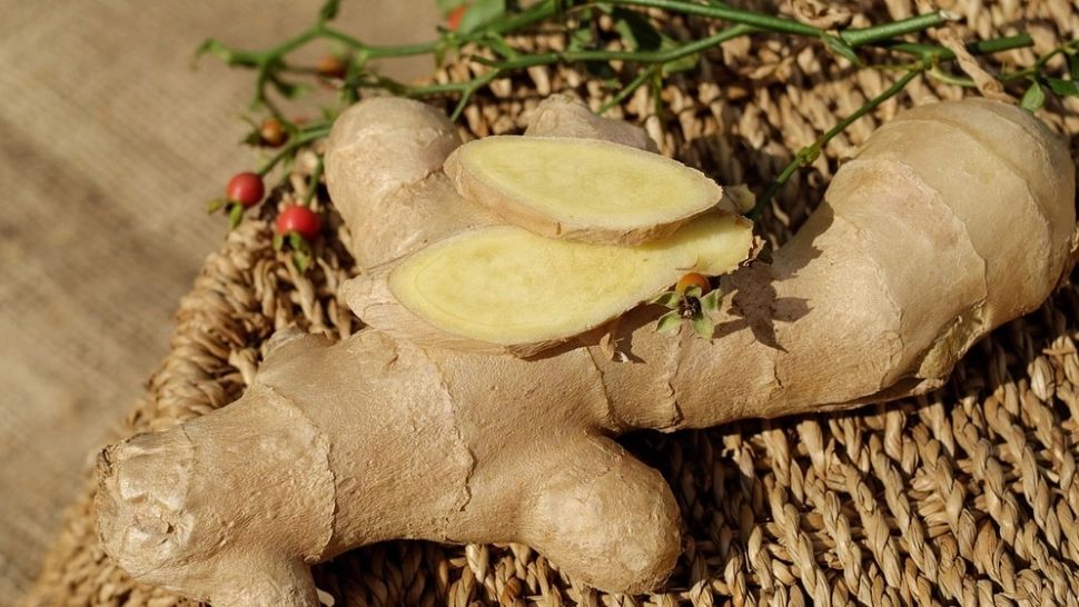 Medici, semnal de alarmă: NU mai consumați ghimbir dacă suferiți de aceste boli