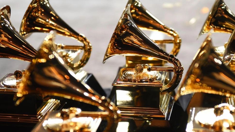SURPRIZĂ la Premiile Grammy 2022. Ce muzician are cele mai multe nominalizări