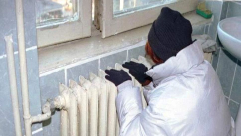 Veste ȘOC pentru români! Căldură după program, ca în comunism