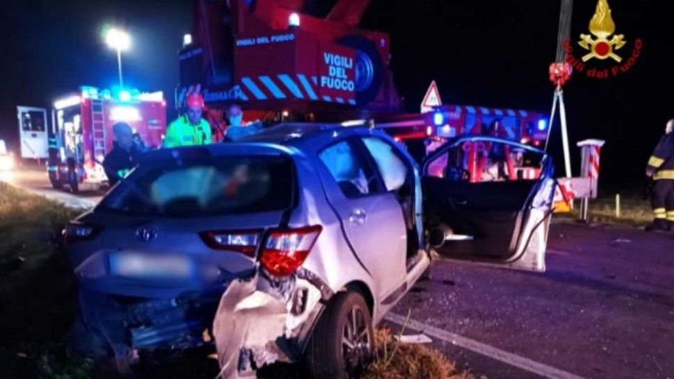 Accident cumplit în Italia: 4 morți, dintre care 3 români