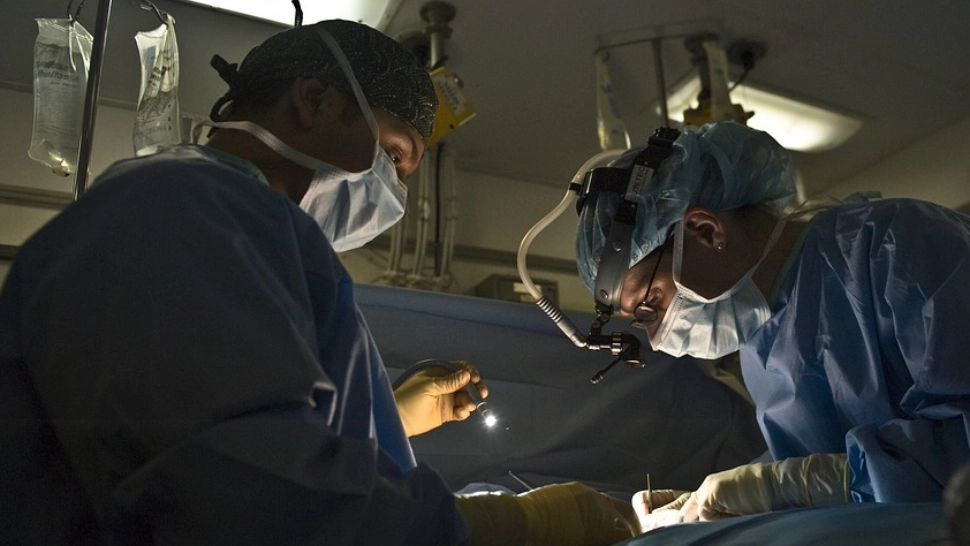 Un bulgar, ÎNGER PĂZITOR pentru 2 români! Aflat în moarte cerebrală, familia a fost de acord cu prelevarea de organe