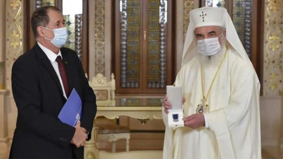 	Patriarhul Daniel, DECORAT de președintele României cu Medalia Aniversară „Centenarul Marii Uniri”