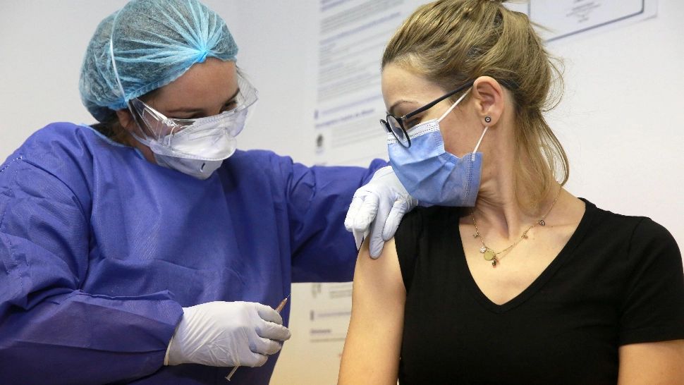 Medic, sfaturi pentru un răspuns mai bun al sistemului imunitar în fața COVID: „Avem nevoie de un booster”