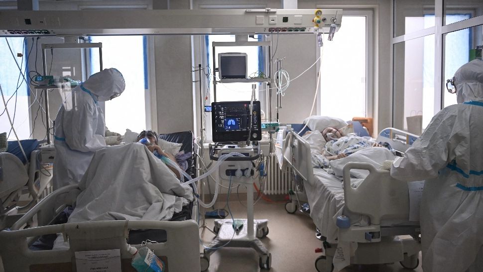 Bolnav la un pas să MOARĂ din cauza antibioticelor. Medic reclamat la Ministerul Sănătății pentru rețete greșite