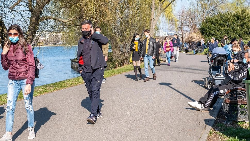 Ministrul Sănătății: Presiunea uriașă este numărul mare de decese, dar un lockdown nu este o alternativă