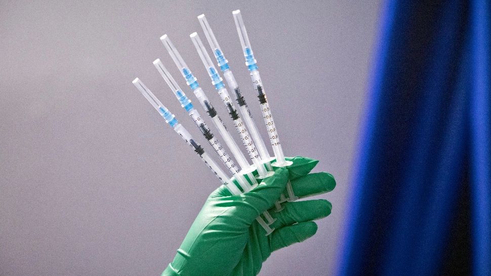 Amenzi usturătoare pentru angajații care nu se vaccinează anti-Covid