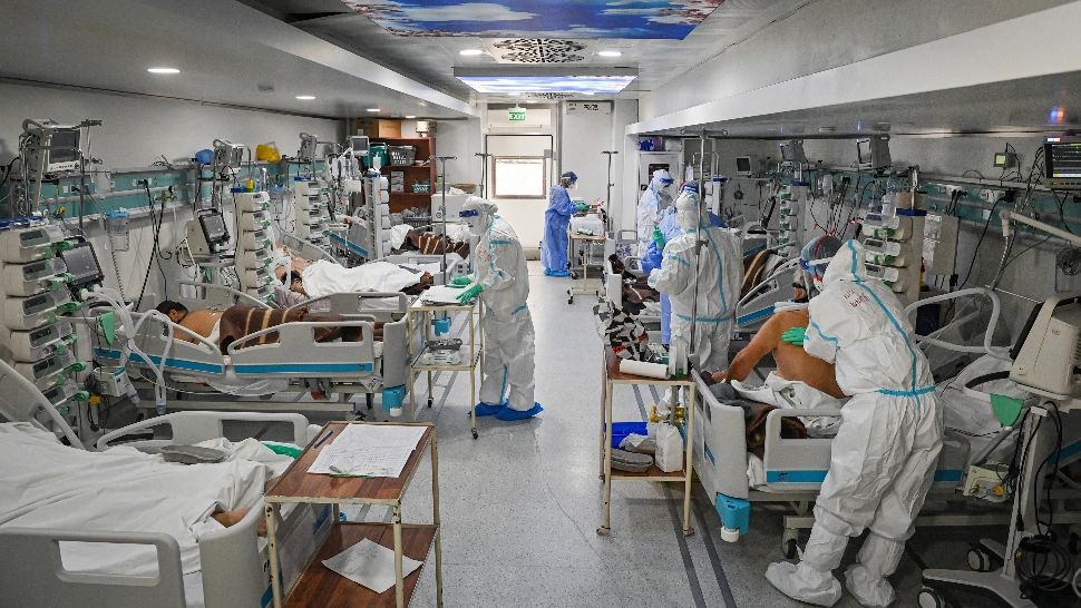 Emilian Imbri: Atât timp cât România este țara în care lumea se spală în lighean și se vaccinează la chiuvetă, virusul este la el acasă