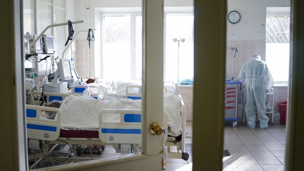 Medic: Vaccinul are efecte adverse mult mai reduse decât tratamentele din spital