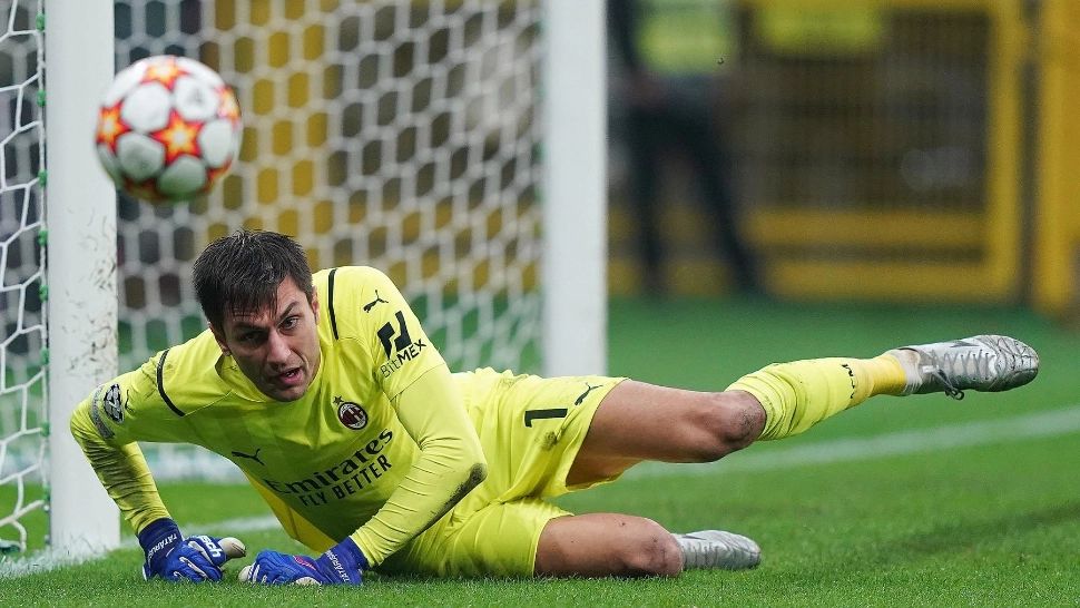 Ciprian Tătărușanu îi avertizează pe contestatari: „Nu sunt rezerva nimănui”